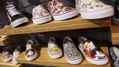 Производителят на маратонките Vans разочарова инвеститорите