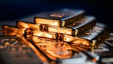 Богати инвеститори отдават под наем златото си, докато цената чупи рекорди