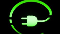 Азиатските технологични гиганти навлизат смело в индустрията на електромобилите