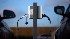 Кой ще произвежда автономните електромобили на Apple?