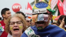 Въпрос на време ли е свалянето на бразилския президент Мишел Темер