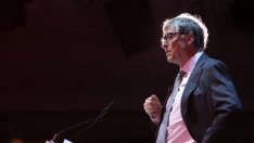 Фондацията на Бил и Мелинда Гейтс финансира стартъп за разработка на лекарства