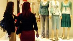 Моловете били празни поради ниска „култура на пазаруване“ на българина