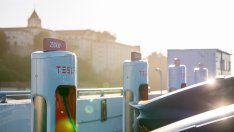 Пазарният дял на Tesla в САЩ намаля до най-ниското си ниво от 2017 г. 