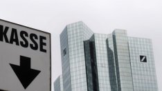 Китайският HNA свива участието си в Deutsche Bank
