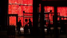 Електронната търговия увеличава апетита за складови площи за сметка на моловете