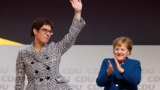 Анегрет Крамп-Каренбауер е новият лидер на ХДС