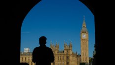 Британската икономика записа по-нисък ръст от очакваното