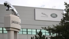 Ройтерс: Jaguar Land Rover ще съкрати хиляди работни места във Великобритания