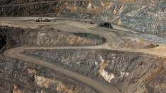 Sumitomo иска да заобиколи Китай при доставките на редкоземни метали