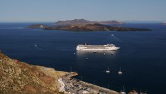 Тайланд на Европа: Чужденците получават мечтаната почивка в Гърция, а местните гледат отстрани