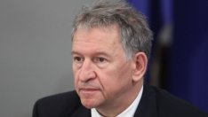 И здравният министър призова депутатите да гласуват актуализацията на бюджета
