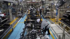 Daimler и Geely планират да произвеждат силови агрегати за хибриди в Китай