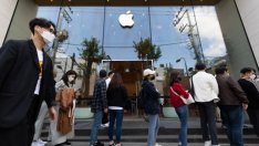 Заблуждава ли Apple потребителите си? 