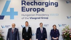 Не толкова фантастичната четворка, или за разделението на Вишеградската група