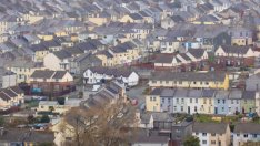 Цените на жилищата във Великобритания отчитат най-големия си ръст от 2007 г.