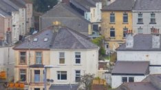 Цените на жилищата във Великобритания растат с най-бавния си темп от март