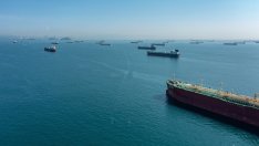 Санкции, дерогация и българската следа в руския петрол