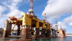 Петролът с най-сериозен седмичен спад на цената от март