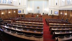 Парламентът не избра управител на НЗОК