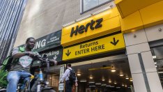 Стъпка назад - Hertz заменя електромобили с коли с двигател с вътрешно горене