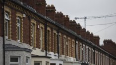 Как най-горещият пазар на имоти в еврозоната подклажда напрежение