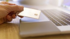 Е-търговията в ЕС расте, България е с най-нисък дял на пазаруващите в интернет