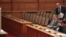 След протестите на адвокати променят Закона срещу изпирането на пари