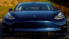 Tesla започва по-рано доставките на Model 3 в Китай