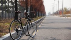 При преминаване през пешеходна пътека колоездачите ще вървят пеш