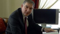 Три години условна присъда за бившия шеф на гръцката статистика