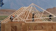 Рязък спад на строителството на нови жилища в САЩ през декември