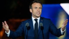 Идеите на Макрон удрят на камък и във Франция, и в ЕС