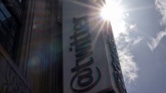 Мъск може да постигне сделка за придобиването на Twitter в рамките на деня