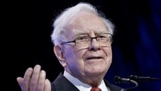 Обяд с Уорън Бъфет ще бъде предложен на търг за последнo тази година