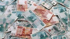 Руски икономисти предупреждават: без войната вървим към рецесия