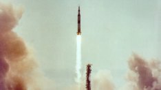 50 години по-късно - Луната все още е страхотна за бизнес