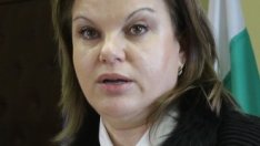 Шефът на здравната каса подаде оставка*