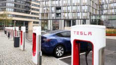 Moody’s: Tesla ще остане пазарен лидер при електромобилите и през 2022 г.