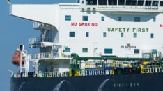 Готовността на Кувейт предсрочно да свие добива насърчава цените на петрола*