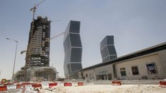 Каква цена ще плати Катар заради строителната лудост?