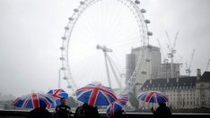 Британската икономика се забавя рязко през януари