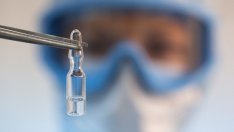 Johnson & Johnson замрази тестовете на ваксина срещу COVID-19