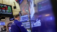 Fitch: AI бумът се превръща в основен риск за глобалните кредитни пазари