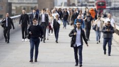 Мениджърите трябва да се вслушват в младите служители