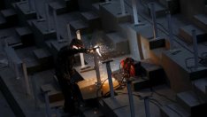 Фабричната активност в Азия активира алармата за тревога