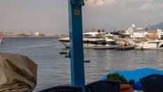 Ресторантите в Италия поискаха помощ заради намалели новогодишни резервации 