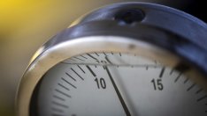 Енергийните министри на ЕС договориха таван на цената на газа от 180 евро за мегаватчас