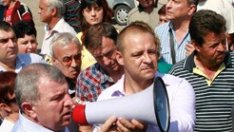 Тютюнопроизводители блокират гранични пунктове