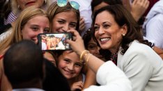 Може ли Мишел Обама да се изправи срещу Доналд Тръмп на изборите в САЩ?